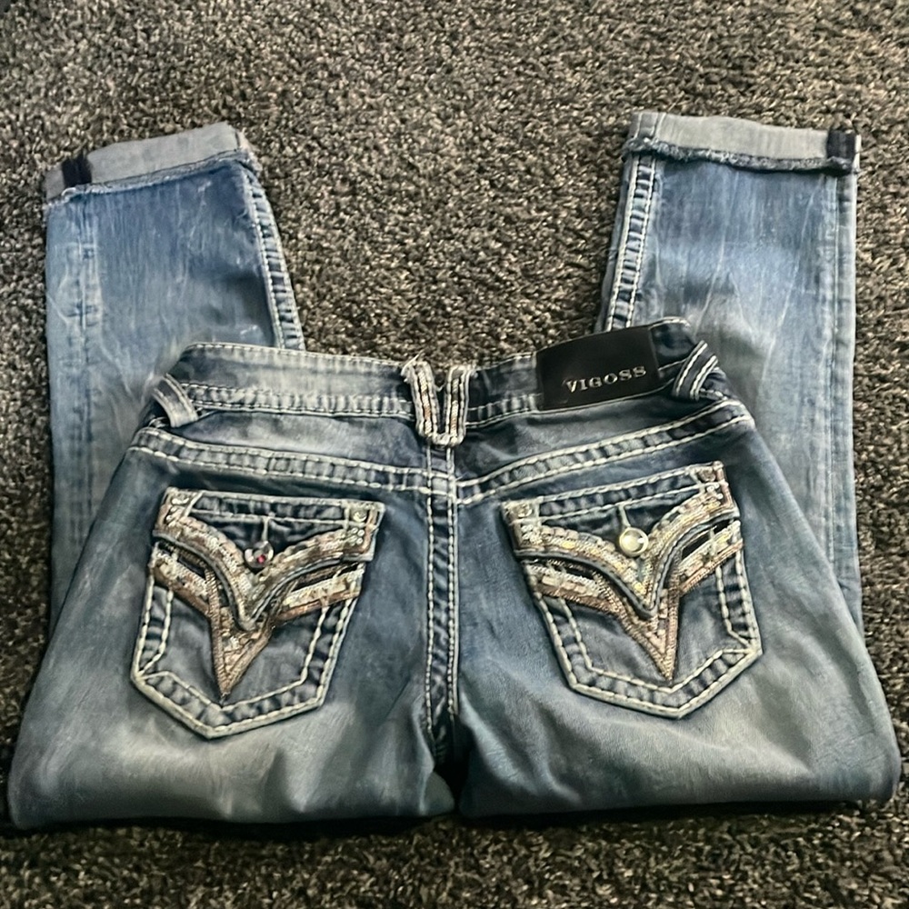 Embellished Vigoss Jean Capris size 1/2